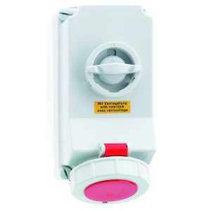 CEE-wandcontactdozen schakelbaar